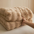 Luxury Faux Rabbit Fur Blanket – Thickened Soft Throw for Winter Warmth, Sofa & Bed Naps