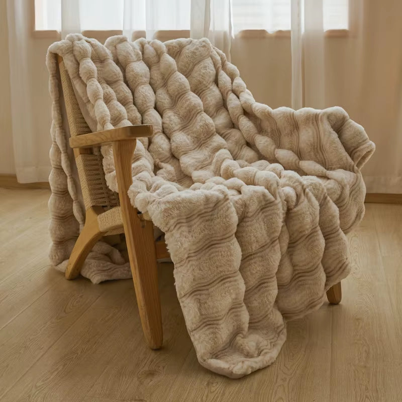 Luxury Faux Rabbit Fur Blanket – Thickened Soft Throw for Winter Warmth, Sofa & Bed Naps