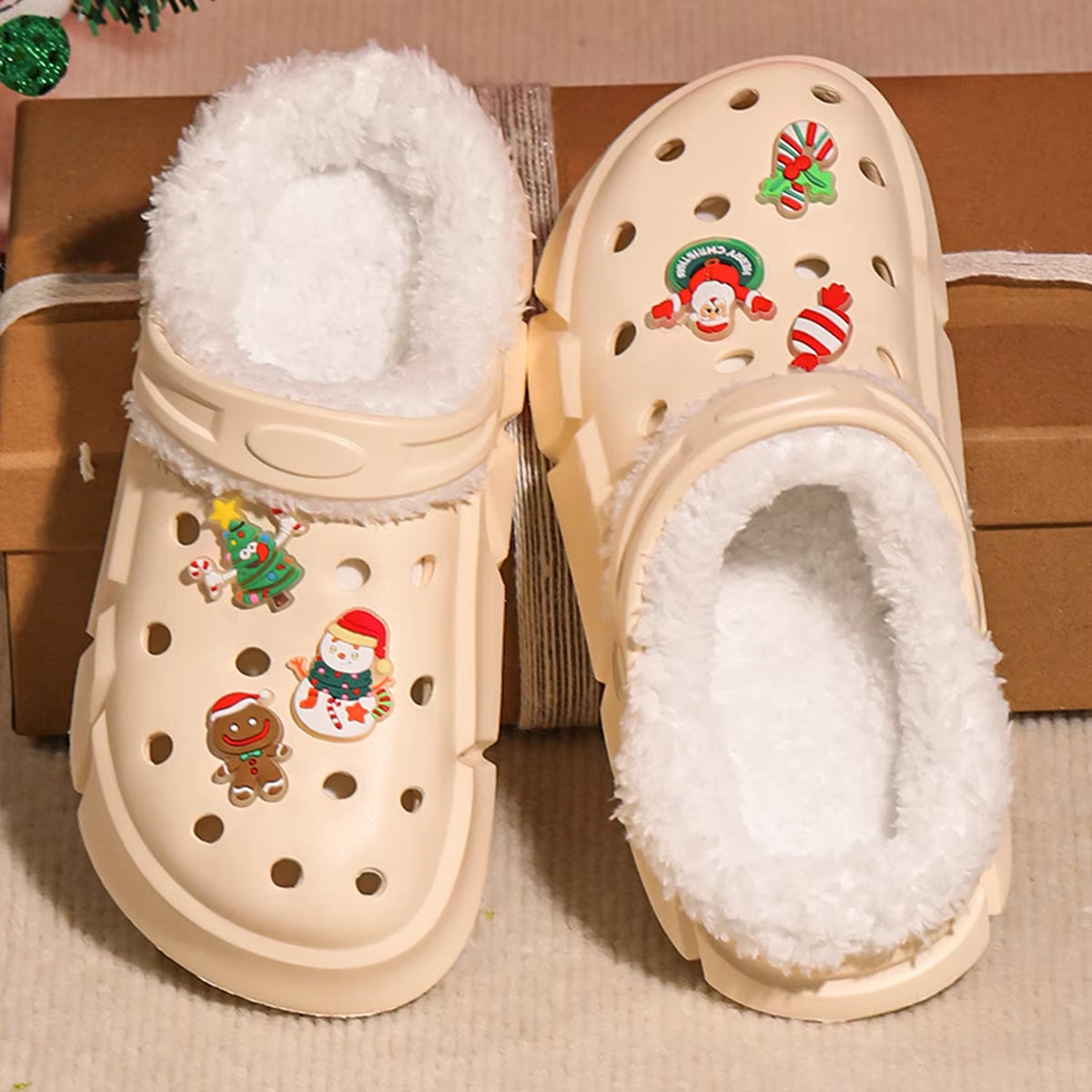 Warm Christmas Slippers for Kids – Soft Plush Lined Cartoon Design with Round Toe