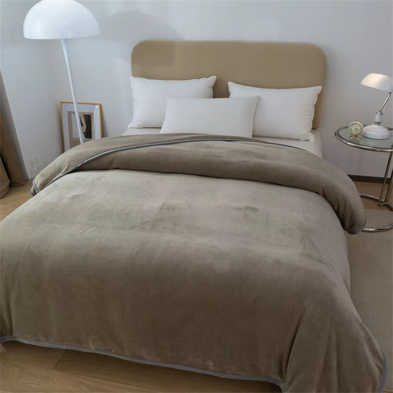 Luxury Weighted Blanket – Solid Color Coral Fleece (360 GSM) with Secure Piping for Cozy Warmth