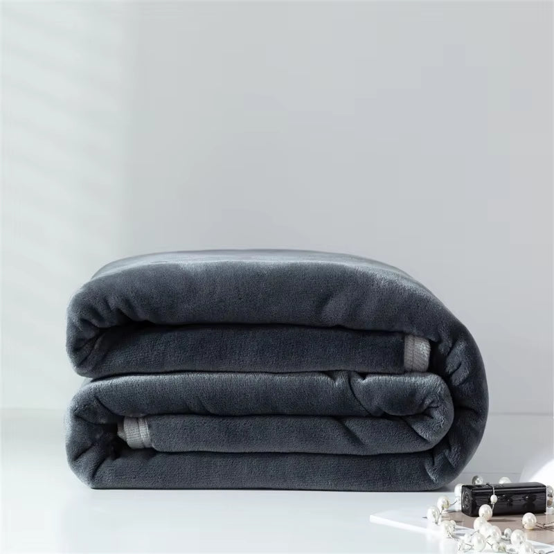 Luxury Weighted Blanket – Solid Color Coral Fleece (360 GSM) with Secure Piping for Cozy Warmth